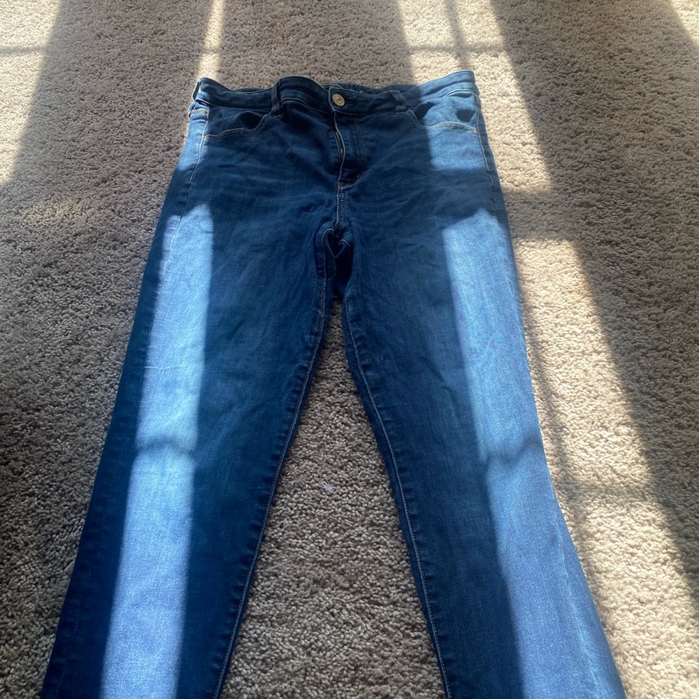 American Eagle Jeans. Size 16.